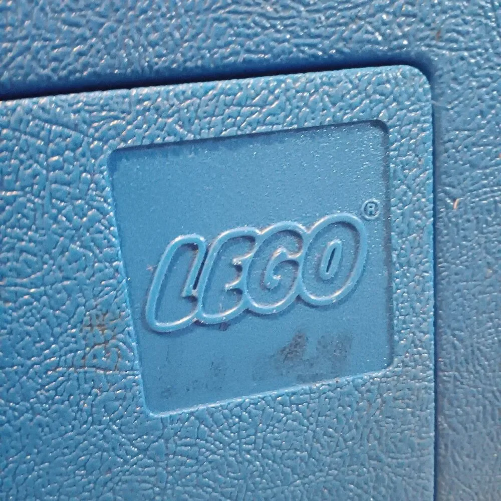 Vintage LEGO Blue Hard Plastic Carrying Storage Container-1983-Blue-Made In USA